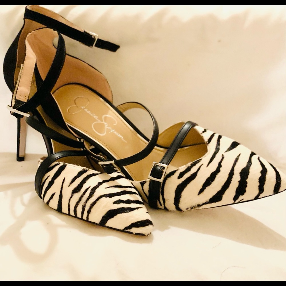 Jessica Simpson Princia Pump 9 Black / Cream